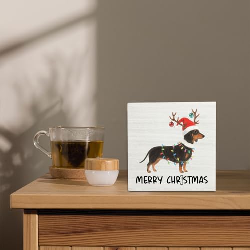 OVAcational Dachshund Merry Christmas Wooden Sign - Weiner Dog Holiday Decor