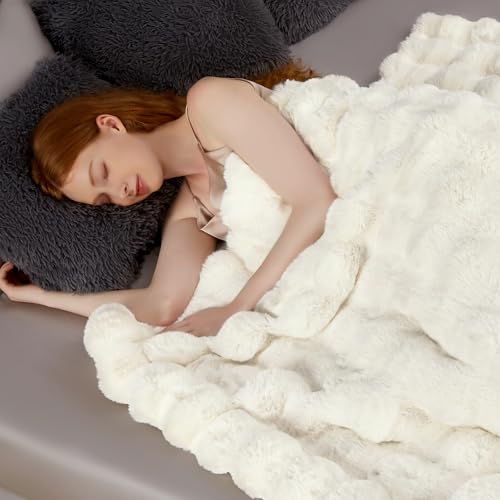 Touchat White Queen 90x90 Faux Fur Blanket - Ultra Soft Cozy Reversible Mink Throw for Couch & Bed