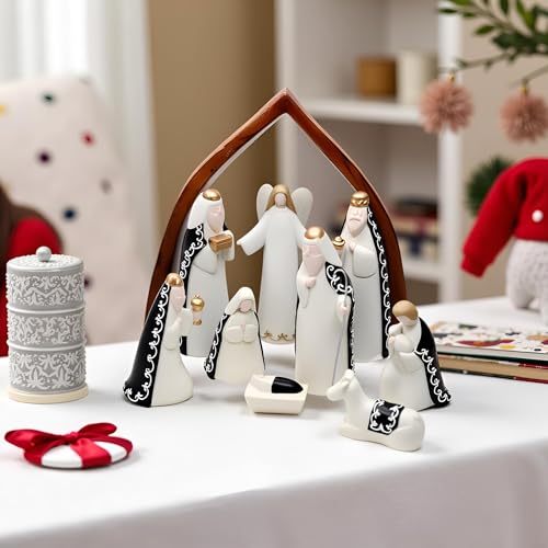 Comfy Hour Nativity Set, Vintage Holy Family Creche, Set of 9
