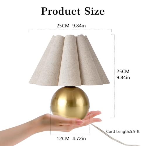 Ziqqeelam Gold Small Bedside Table Lamp with On/Off Switch - Brass Nightstand Light for Bedroom, Living Room, Kids Dorm, Mini Scalloped Shade