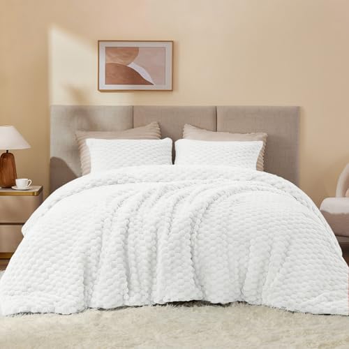 Queen Fluffy Comforter Set - Bright White Fleece Bedding 3 Pieces