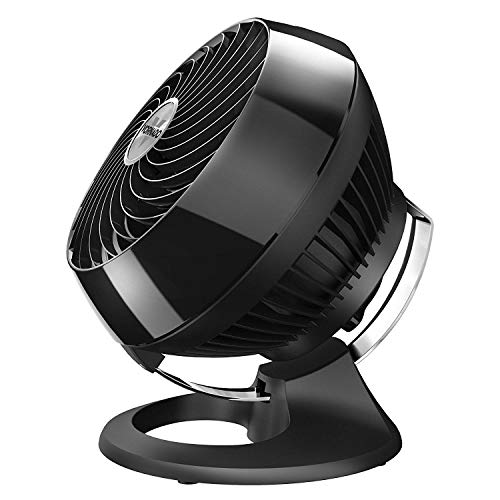 Vornado 460 Small Desk Fan - Black, 3 Speed, Adjustable Tilt, Quiet Air Circulation