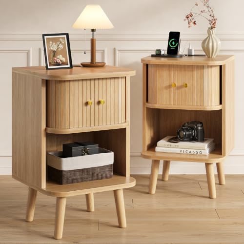 Oak Mid Century Modern Nightstand Set of 2 with Charging Station