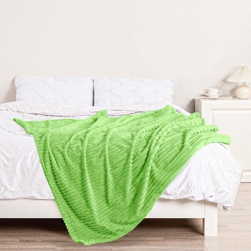 Bnuitland Light Green Flannel Throw Blanket, 300GSM Super Soft Fleece Stripe Pattern Sofa Blanket for Babys and Kids, Lightweight Cozy Bed Throw for Home Decor All Season