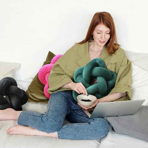 Knot Plush Throw Pillow Kids Handmade Knotted Star Pillow Soft Sofa Lumbar Cushion Stuffed Cushion Home Office Children Room Decor, Emerald Green