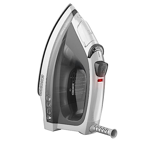 BLACK+DECKER Light ‘N Easy Compact Steam Iron - Stainless Steel Soleplate, Lightweight, Spray Mist, Auto Shutoff