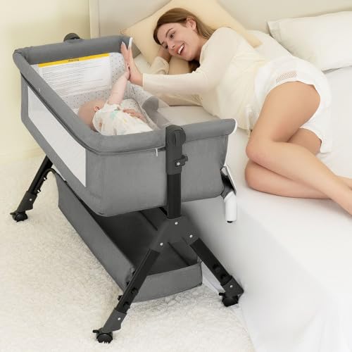 BCOL 3 in 1 Baby Bassinet Bedside Sleeper, Crib for Baby, Adjustable