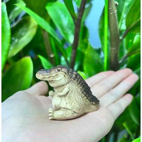 Handmade Crocodile Figurine, Alligator Statue Tea Ceremony Desk Pet, Animal Ornament Gifts for Tea Lovers, Christmas Party Favors