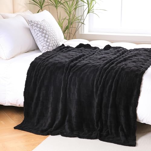 Black Fleece Throw Blanket 108x90 Inches Checkered Design for Couch Sofa - Black / 108x90 in