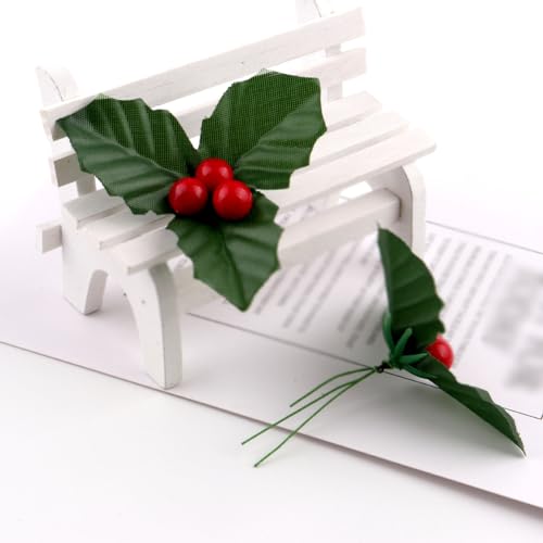 20 Pcs Christmas Holly Berries Faux Berry Flowers with Leaves Xmas Berry Picks Christmas Wreath Branches Christmas Vase Fillers Red