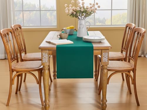 YATOJUZI Christmas Green Table Runner 16x95 Inches Waterproof Polyester