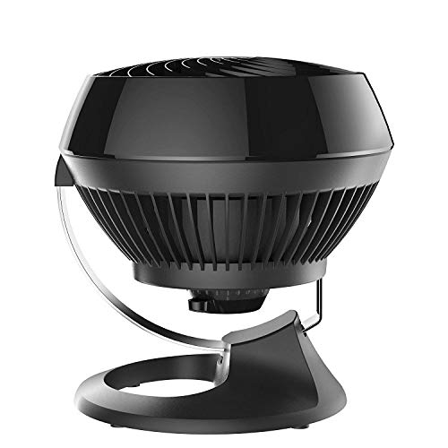 Vornado 460 Small Desk Fan - Black, 3 Speed, Adjustable Tilt, Quiet Air Circulation