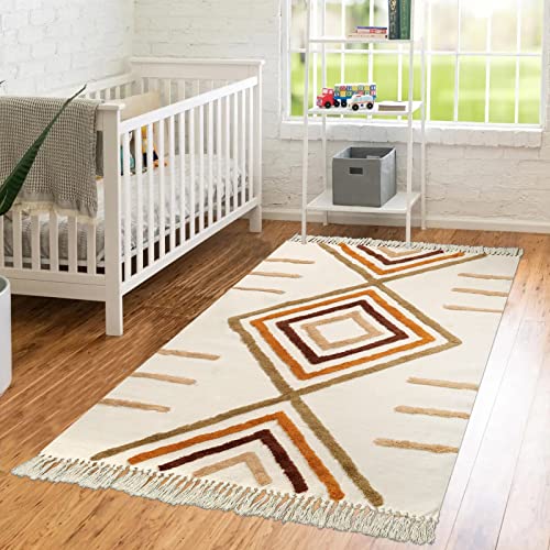 Uphome Boho Area Rug 4'x6' Diamond Tufted Washable Living Room Rug with Tassels Soft Cotton Woven Nursery Rug Modern Farmhouse Colorful Indoor Carpet for Entryway Bedroom Kitchen Office