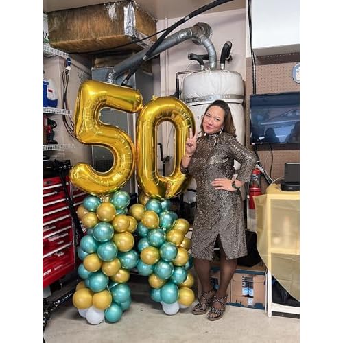 7 Balloon Gold Number, 17th Birthday Decorations For boys And Girls, 40 Inch Big Balloons for 7, 17, 27, 70 Birthday, Wedding Anniversary, Christmas, New Year, Halloween Party Decoration