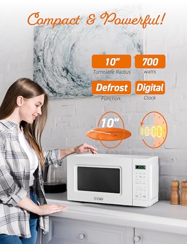 Commercial Chef 0.7 Cu Ft White Countertop Microwave Oven - CHM7MW