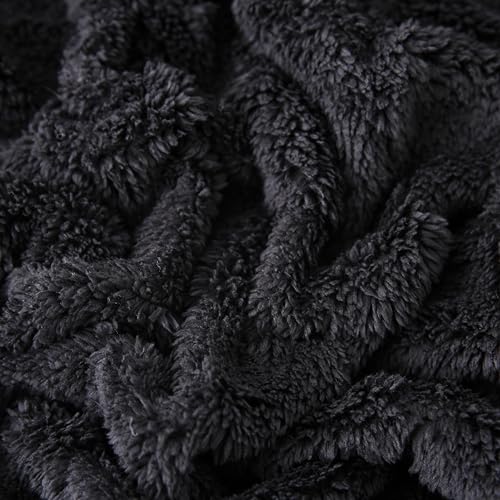 Black Fleece Throw Blanket 108x90 Inches Checkered Design for Couch Sofa - Black / 108x90 in