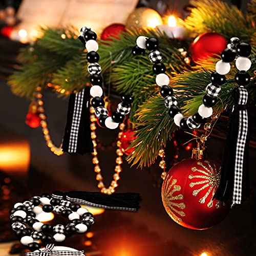 Jetec 2 Pcs Christmas Wood Bead Garlands 33.5 Inches Buffalo Plaid Farmhouse Beads with Tassels Decor Tiered Tray Decor Wall Hanging Home Ornaments for Christmas Tree Decorations(White and Black)