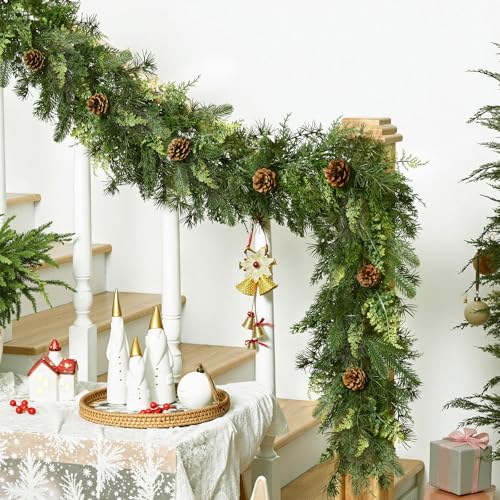 Waipfaru 2PCS 9FT Christmas Garland with Lights - Realistic Cedar & Pinecones Indoor Outdoor Decor