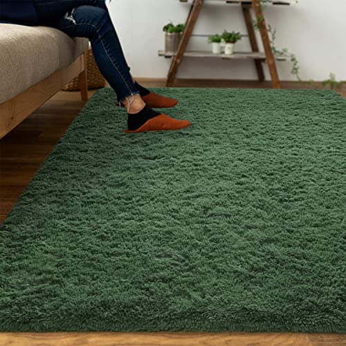 Dark Green 8x10 Plush Shaggy Rug for Living Room & Bedroom - Non-Slip, Machine Washable