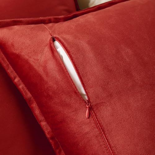 VAKADO Christmas Red Throw Pillow Covers Velvet 20x20 Set of 2