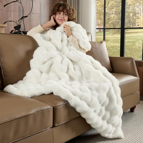 Queen Size Faux Fur Bubble Blanket - Cream White 90x90 Inches - Cozy & Luxurious