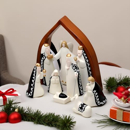 Comfy Hour Nativity Set, Vintage Holy Family Creche, Set of 9