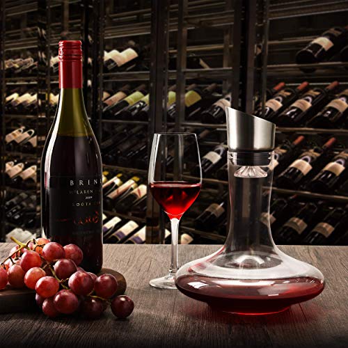 750ml Red Wine Decanter with Built-in Aerator - Crystal Glass Carafe