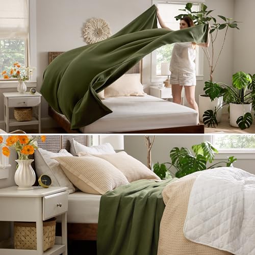 Oversized King Cotton Blanket with Herringbone Weave - Moss Green, Bedsure