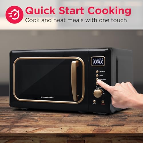 Frigidaire Retro Black Countertop Microwave Oven 0.7 Cu Ft 700W with Auto Cook