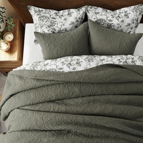 Cotton Paisley Quilt Set Queen Size - Olive Green, Rustic Style, Elegant Design