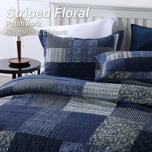 Queen Size Reversible Cotton Quilt Set with Pillow Shams - Azure Blue Variation