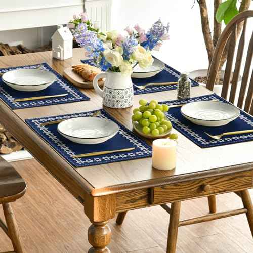 Artoid Mode Passover Hexagram Placemats Set of 4, 12x18 Inch Seasonal Star of David Jewish Chanukah Table Mats for Party Kitchen Dining Decoration