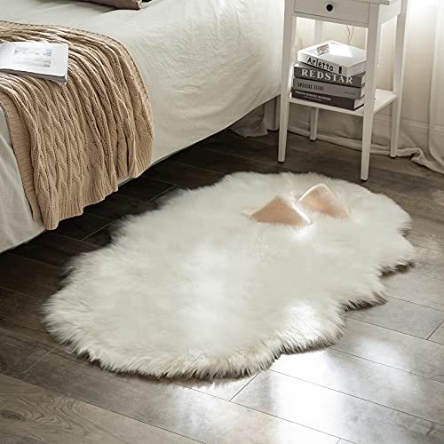 3x5 ft White Faux Fur Sheepskin Rug - Fluffy Area Rug for Bedroom, Cozy Home Decor