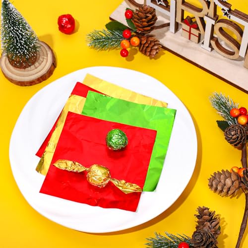 Whaline 300Pcs Christmas Foil Candy Wrappers 3.9 x 3.9 Inch in Red, Green & Gold