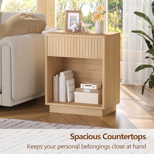 Fluted Nightstands Set of 2 - Mid Century Bedside End Tables - Natural Oak