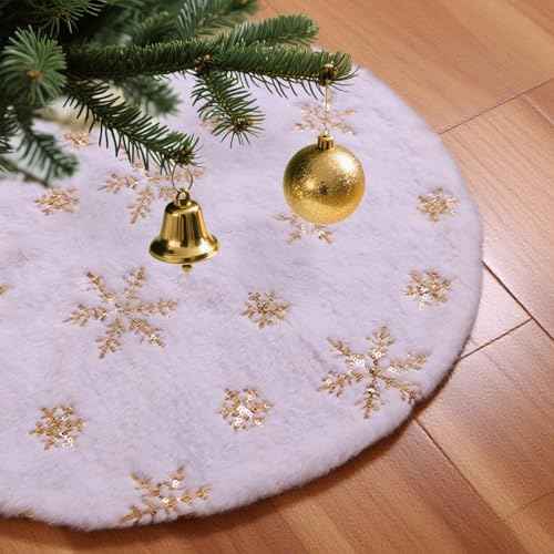 18 Inches Christmas Tree Skirt, White Plus Xmas Tree Skirt with Golden Snowflake Sequin Decoration for Christmas Tree Decoration Party Supply