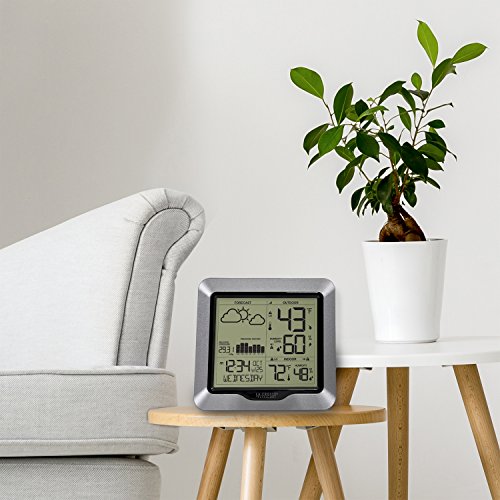 La Crosse Technology Modern Wireless Barometric Weather Station with WWVB Time, 330ft Range