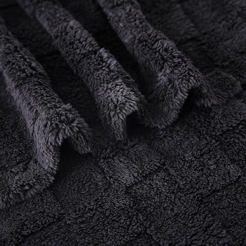 Black Fleece Throw Blanket 108x90 Inches Checkered Design for Couch Sofa - Black / 108x90 in