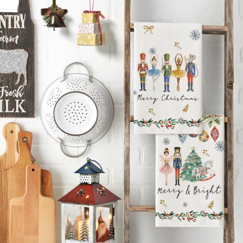 Artoid Mode Christmas Nutcrackers & Kitchen Towels Set of 2 18x26 Beige