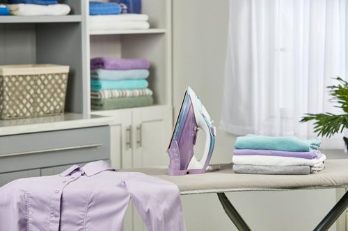 BLACK+DECKER Moonstone Iron - Ceramic Infused Soleplate & Anti-Drip Function | Auto Clean & Shut-off, 50% Smoother Glide
