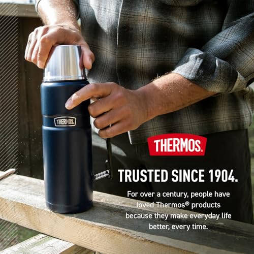 THERMOS Stainless King Vacuum-Insulated Beverage Bottle 68oz Midnight Blue