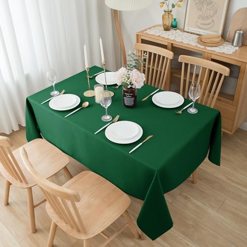 Biscaynebay Textured Fabric Christmas Tablecloths 70x108 Inches Rectangular, Hunter Green Water Resistant Tablecloths for Dining, Kitchen, Wedding & Parties etc. Machine Washable