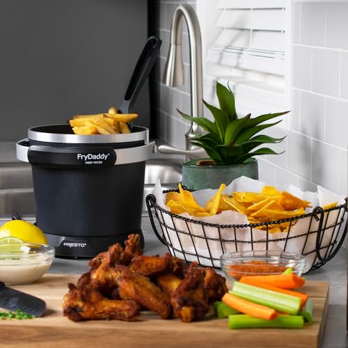 Presto 05420 FryDaddy Electric Deep Fryer - Black, Compact Kitchen Appliance