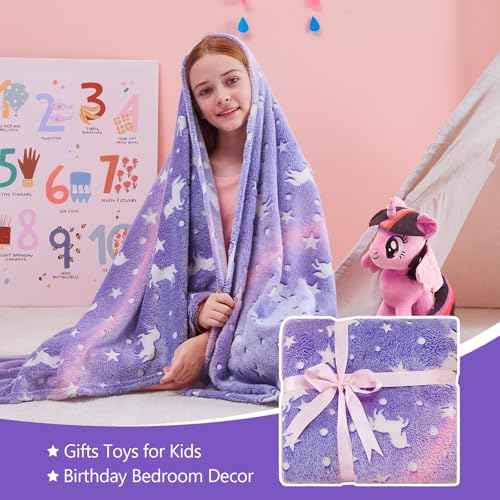 QSTEHEML Unicorns Glow in The Dark Blanket for Girls,Unicorn Gifts for Girls Age 3 4 5 6 7 8 9 10 11 12 Year Old, Soft Unicorns Purple Blanket - Christmas Birthday Bedroom Decor 50"¡¿60"