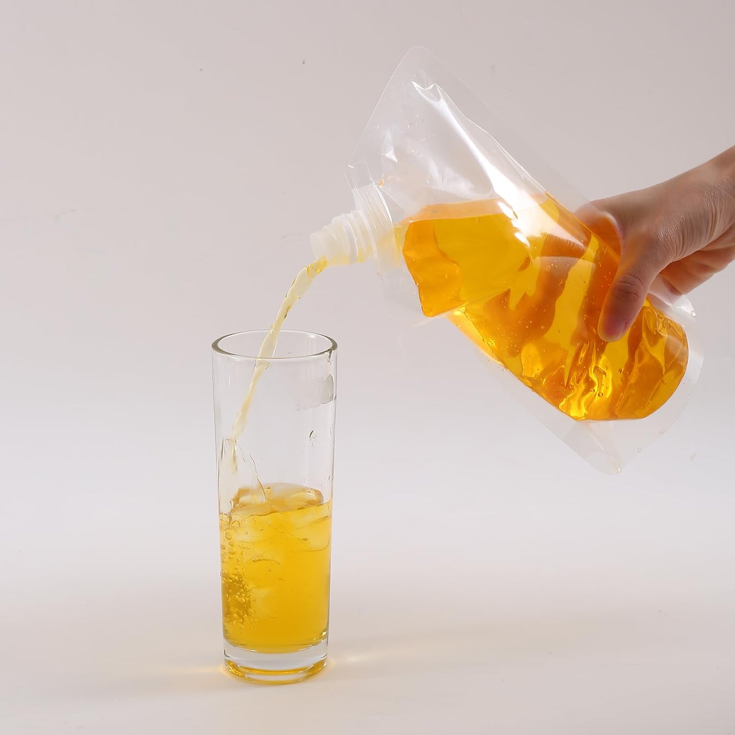 OHJJCCHO Plastic Flasks, Reusable Juice Bags, Leak-Proof, BPA-Free for Travel, Outdoor Sports, Concerts, Events(8OZx6-16OZx6-32OZx4)