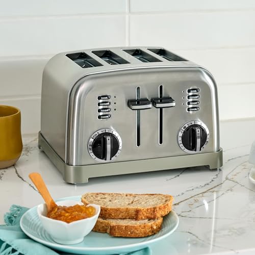 Cuisinart Stainless Steel 4-Slice Toaster with Extra-Wide Slots