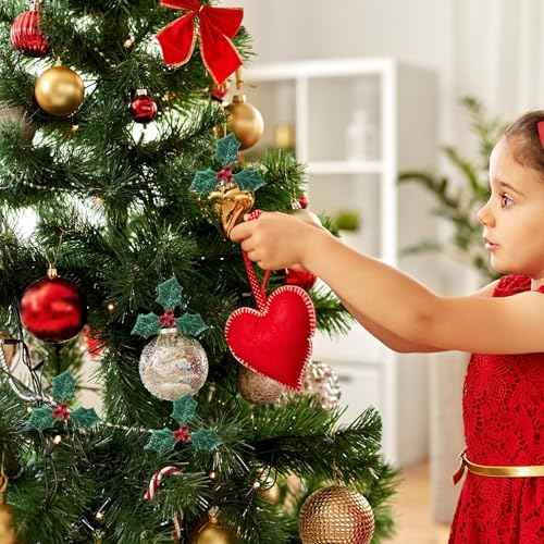 Ciieeo 100pcs Holly Berries with Green Leaves Artificial Berries Faux Berry Flowers with Green Leaves for Christmas Wreath Arrangement DIY Hanging Ornament