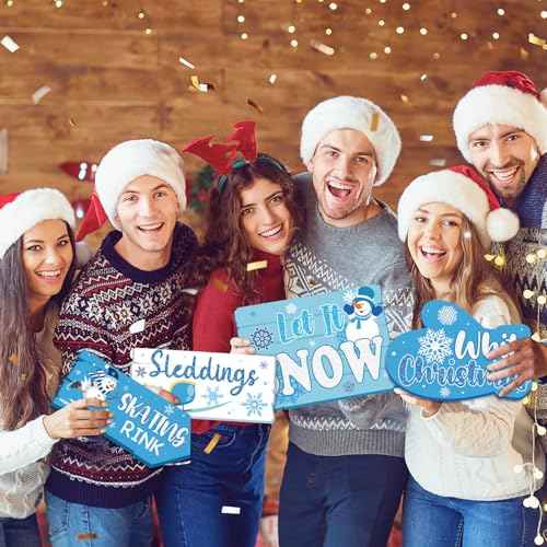 20 Pcs Winter Wonderland Christmas Decorations Let It Snow Party Directional Sign Winter Holiday Party Decorations for Door Wall Yard Photo Props Christmas Signs