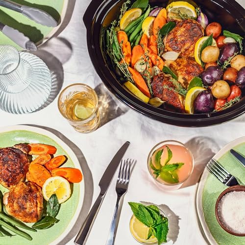 6 Quart Programmable Slow Cooker with 5 Preset Functions and Touch Display