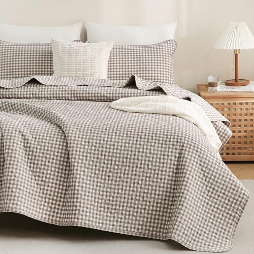 TOCOMOA Tan Gingham Quilt Bedding Set - King 106x96 Inches, Cotton-Like Linen
